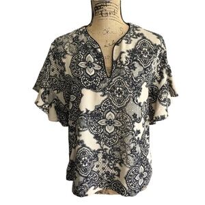 FRANCESCA’S Collection Ruffle Sleeve Boho Blouse Size Small